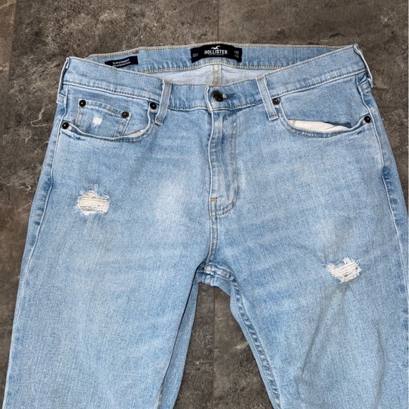 Hollister Slim Straight Jeans Distressed Light Wash Denim Size 32 - Picture 2 of 7